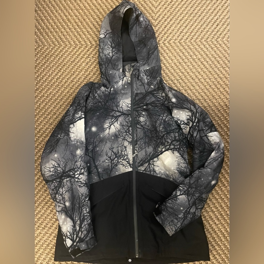 Patagonia Women’s Snowbelle Insulated Ski Jacket